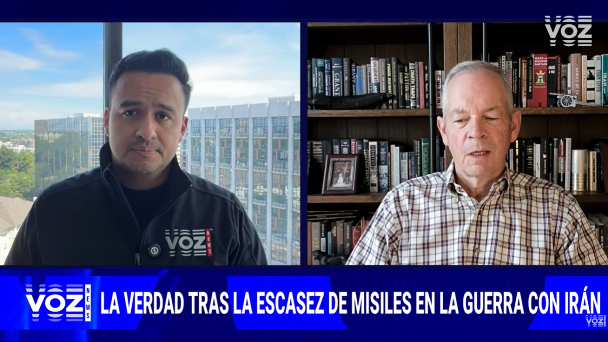 Una imagen de la entrevista de Juan Esteban Silva al general Sean MacFarland