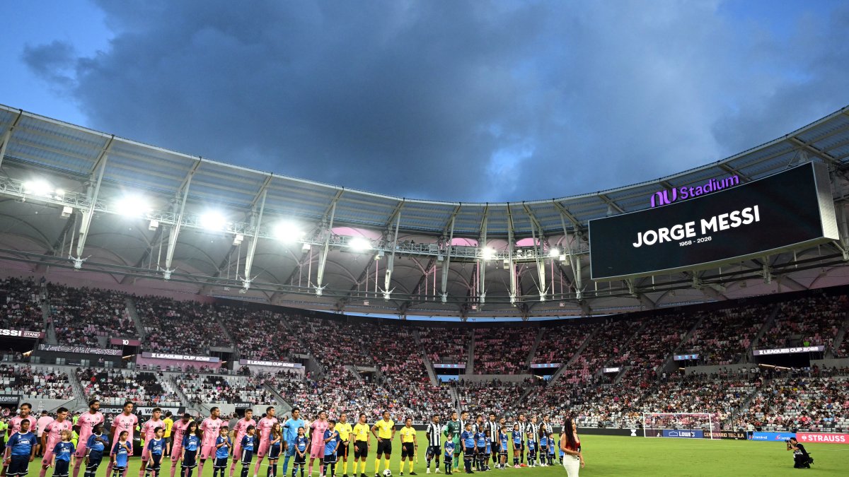 Minuto de silencio en memoria de Jorge Messi durante el encuentro entre el Inter Miami y el Monterrey