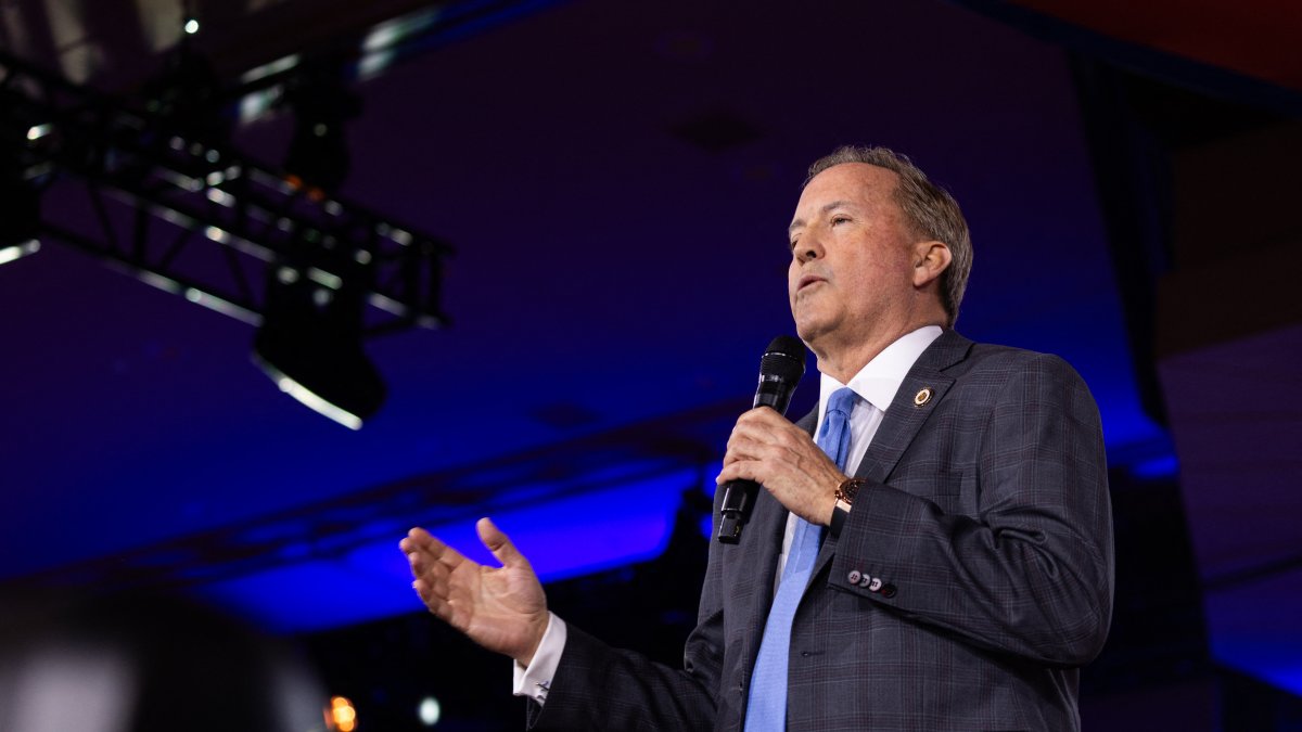 El fiscal general de Texas, Ken Paxton, hablando en el CPAC. Marzo de 2026