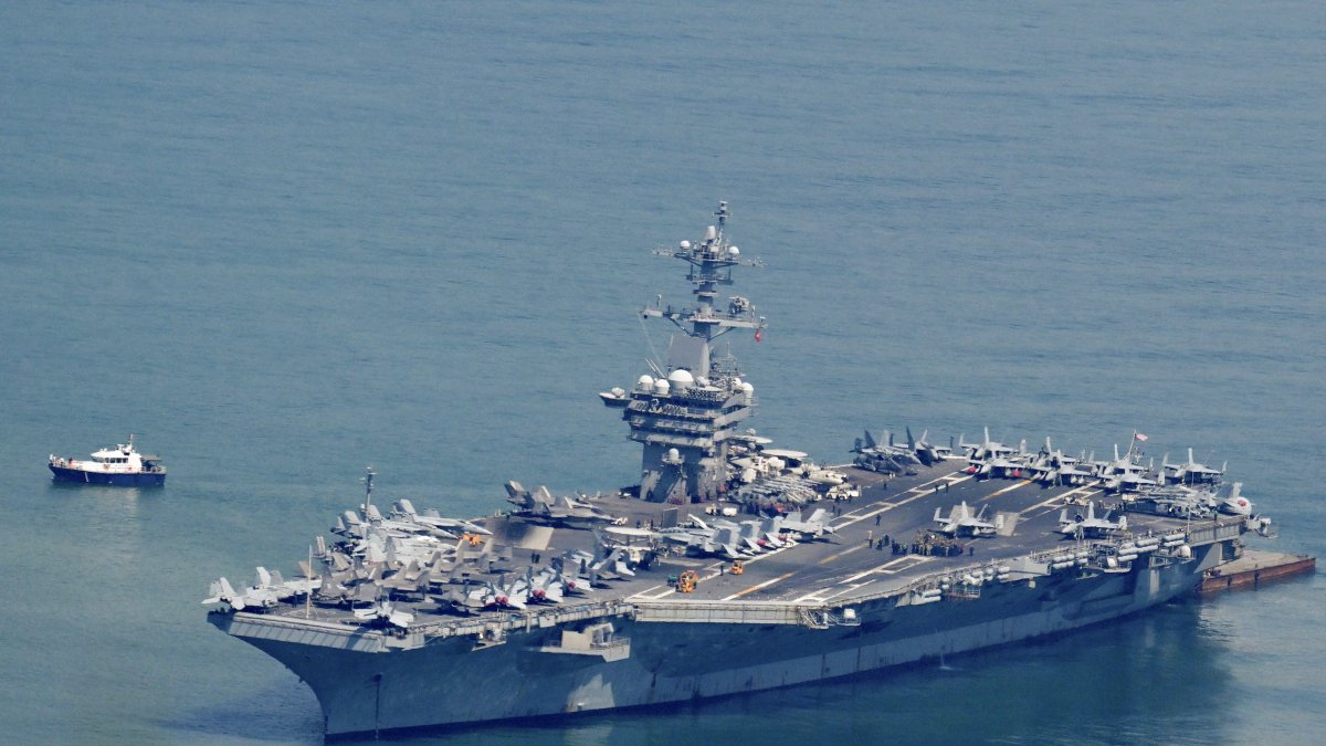 Imagen del portaaviones USS George Washington