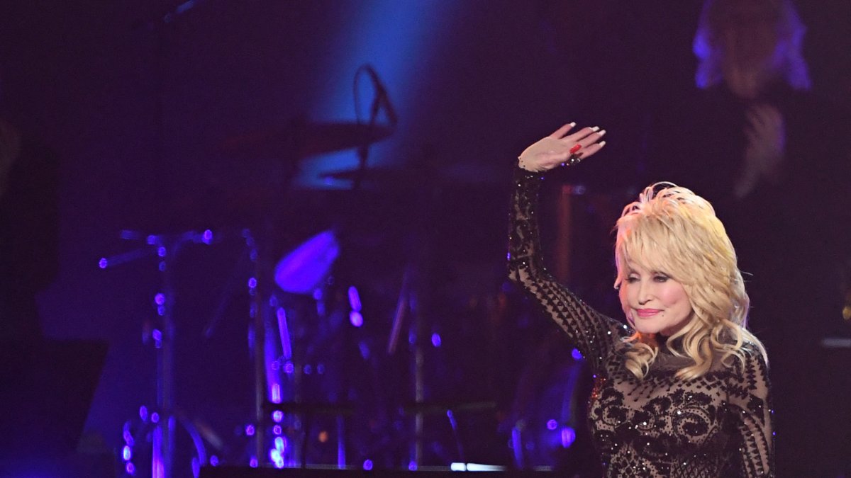 Dolly Parton en Los Ángeles/ Valerie MACON