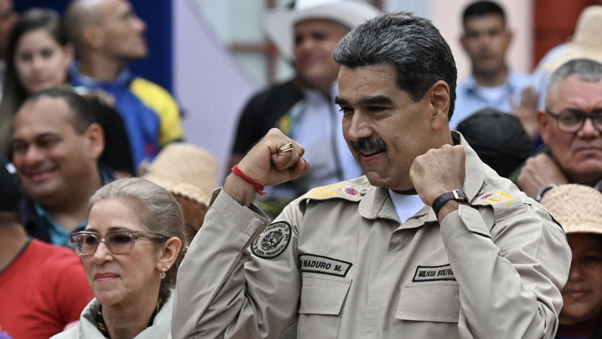 Nicolás Maduro and Cilia Flores.