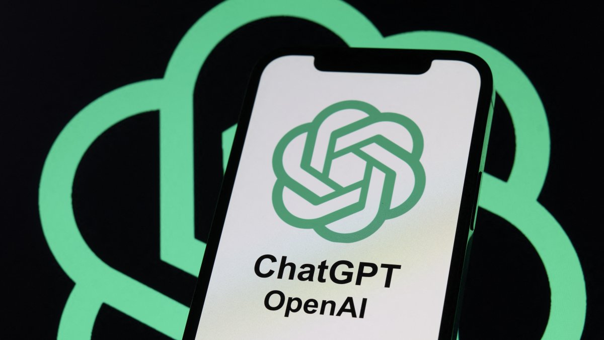 El logo de ChatGPT by OpenAI.