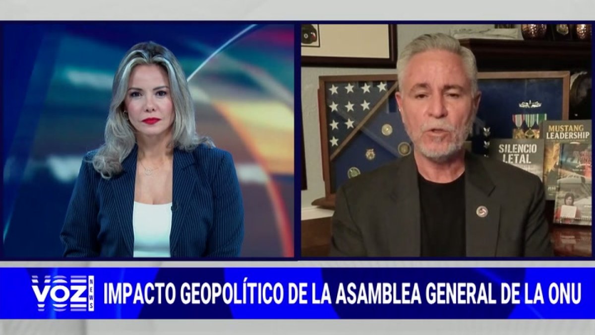 Jesús Romero on Voz News.