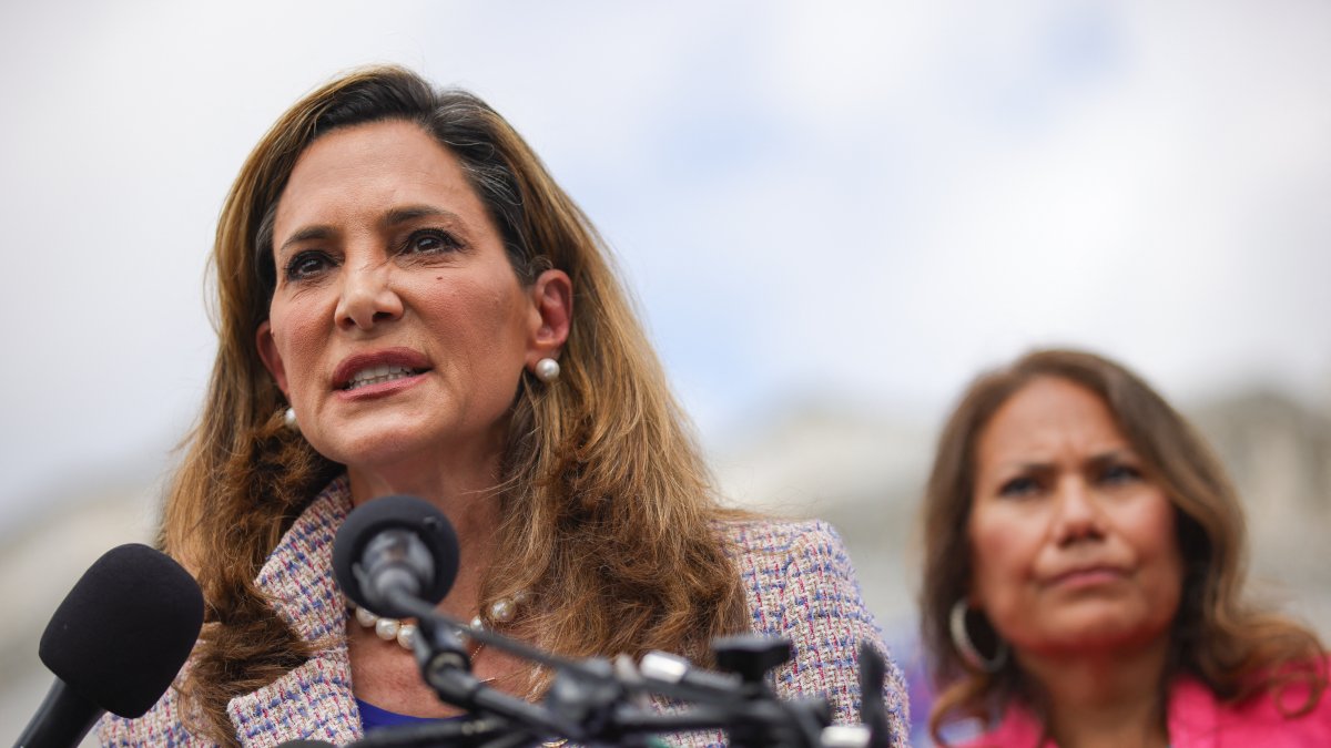 María Elvira Salazar on Capitol Hill/ Bryan Dozier