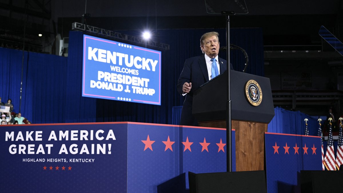Donald Trump en Highland Heights, Kentucky/ Brendan SMIALOWSKI
