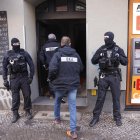 Imagen de archivo de la Policía alemana en un allanamiento