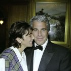 Una fotografía de Ghislaine Maxwell y Jeffrey Epstein.