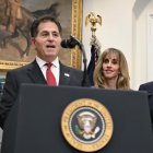 Michael Dell y Susan Dell con Donald Trump/ Andrew Caballero- Reynolds