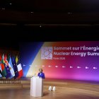 La presidenta de la Comisión Europea, Ursula von der Leyen, pronuncia un discurso durante la Cumbre de Energía Nuclear