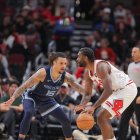 Brandon Clarke en un juego de baloncesto