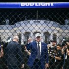 Donald Trump en el Octágono al concluir el UFC Freedom 250