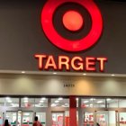 Las ventas de Target cayeron en el último trimestre por su campaña por el mes del orgullo LGBT