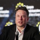 Elon Musk anuncia que el chip cerebral de Neuralink fue implantado con éxito en el primer humano