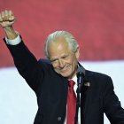 Peter Navarro da una emocionante discurso desde la RNC