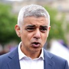 El alcalde de Londres, Sadiq Khan, en Trafalgar Square el primer día del Festival de la Liga de Campeones de la UEFA en Londres.