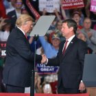 Donald Trump hizo las pases con Brian Kemp después de casi cuatro años/ The Atlanta Journal-Constitution