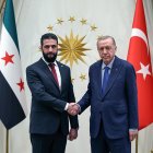 El presidente turco Recep Tayyip Erdogan y el líder sirio Ahmed al-Sharaa en Ankara, Turquía