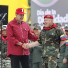 El dictador Nicolás Maduro y su segundo al mando, Diosdado Cabello