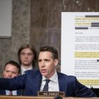 Hawley en el Senado/ Rod Lamkey
