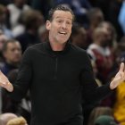 El entrenador de los Cleveland Cavaliers, Kenny Atkinson