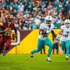 Los Commanders, frente a los Dolphins en la temporada 2023-2024