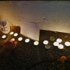 Homenajes tras ataques antisemitas en varias comunidades