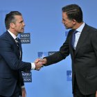 Pete Hegseth y Mark Rutte, secretario general de la OTAN