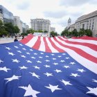 Una bandera giganta de EEUU