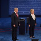 Donald Trump y Hillary Clinton en el debate presidencial 2016