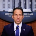 El alcalde de Louisville, Craig Greenberg