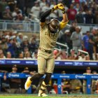 Tatis Jr. celebrando en la MLB