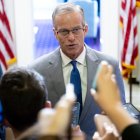 John Thune en Capitol Hill/ Saul Loeb