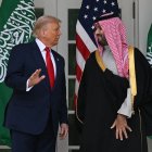 Donald Trump y Mohammed bin Salmán, antes de reunirse en la Casa Blanca