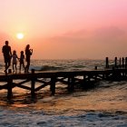 Una familia en la playa