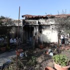 Visita al kibutz Beeri, en el sur de Israel, uno de los escenarios de los ataques de Hamás del 7 de octubre de 2023, durante una visita de un día de los primeros ministros belga y español (presidencias europeas entrante y saliente) a Israel y Palestina, en Jerusalén, el jueves 23 de noviembre de 2023.