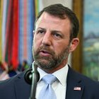 Markwayne Mullin en el Salón Oval/ Jim Watson