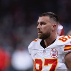 SP - SAO PAULO - 09/05/2025 - NFL 2025, LOS ANGELES CHARGERS x KANSAS CITY CHIEFS - Travis Kelce of the Kansas City Chiefs during a match against the Los Angeles Chargers at the Arena Corinthians stadium, in Sao Paulo, Brazil, for Week 1 of the NFL 2025. Photo: Ettore Chiereguini/AGIF (Photo by Ettore Chiereguini / AGIF via AFP)