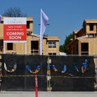 Nuevas casas en construcción en EEUU (Archivo)