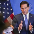 Marco Rubio durante un viaje a Medio Oriente/ Eric Lee