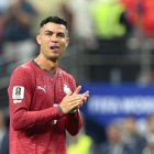 El delantero portugués Cristiano Ronaldo, número 07, reacciona tras la derrota en el partido de octavos de final
