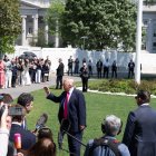 El presidente Donald Trump respondiendo a preguntas de la prensa en la Casa Blanca.