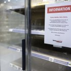 Refrigerador vacío en Francia