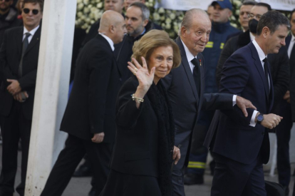 Reyes eméritos de España