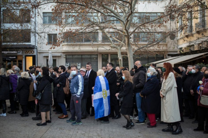 Supporters of the Greek crown