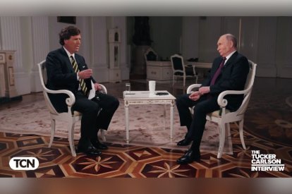Tucker Carlson con Vladimir Putin
